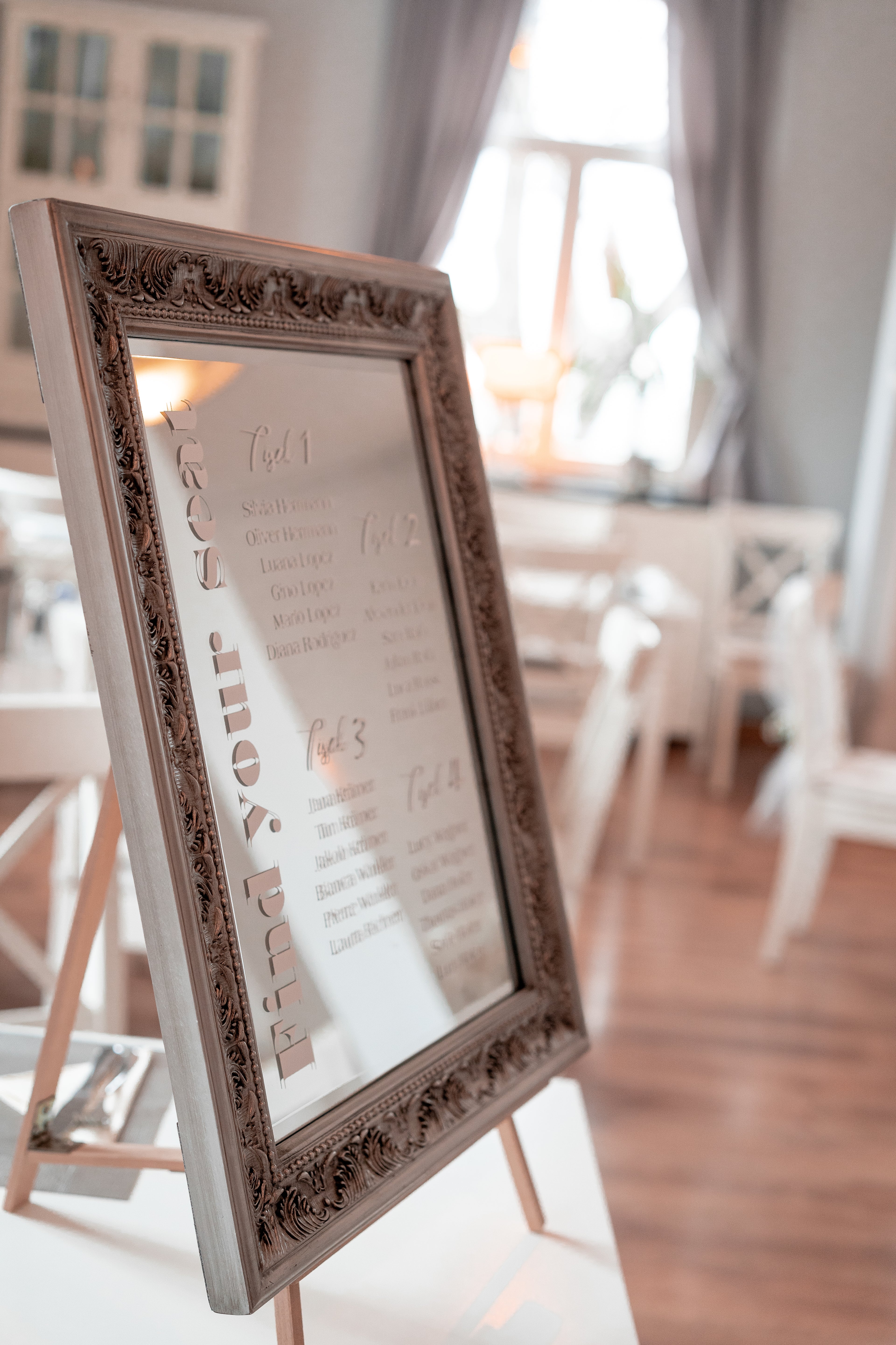 Sitzplan Hochzeit Spiegel